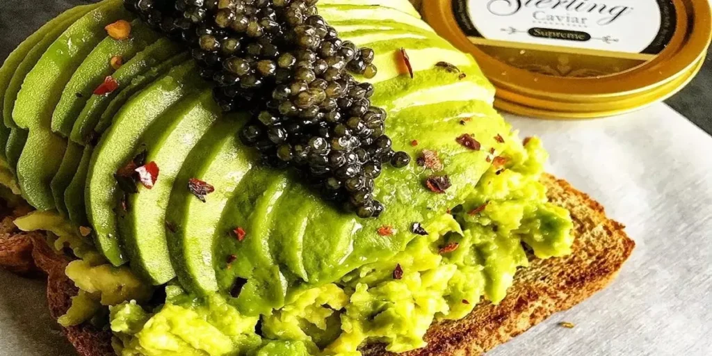 caviar serving