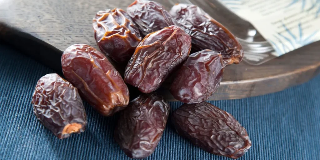 Bulk vs Retail Date Fruit Exports