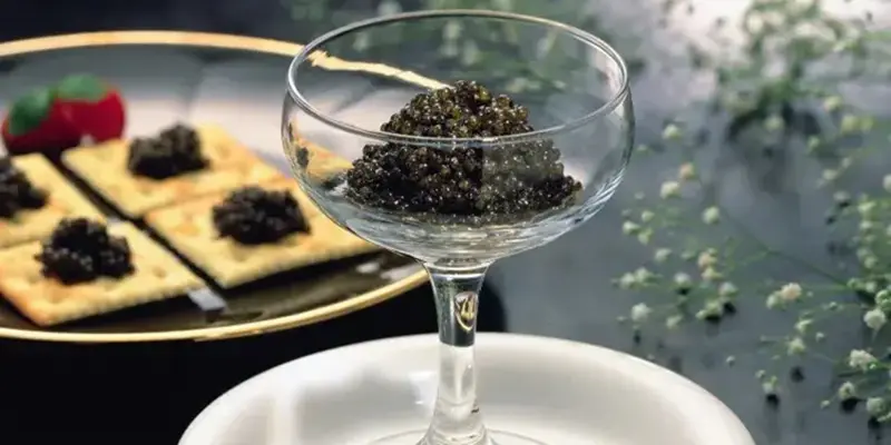 caviar serving size per person